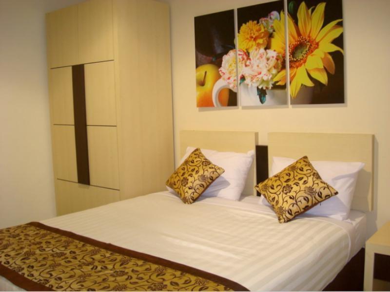 Srikandi Guesthouse Malang Eksteriør bilde
