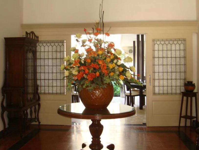 Srikandi Guesthouse Malang Eksteriør bilde